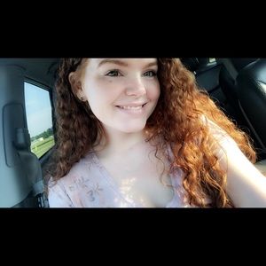 Meet your Posher, Jillian